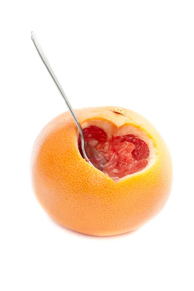 葡萄柚与心和孤立在白色背景上的勺子 — 图库照片