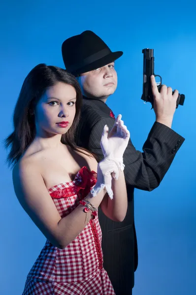 Young Couple Dressed Elegant Playing Bonnie Clyde — Stock Photo, Image