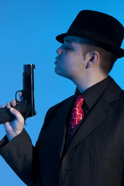 Gangster Élégant Vêtu Costume Noir — Photo