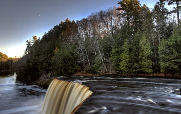Північного Мічигану вгору водоспади — стокове фото