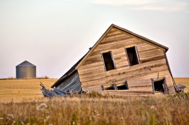 Abandoned Farmhouse