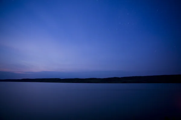 北方湖泊傍晚黄昏日落加拿大 — 图库照片