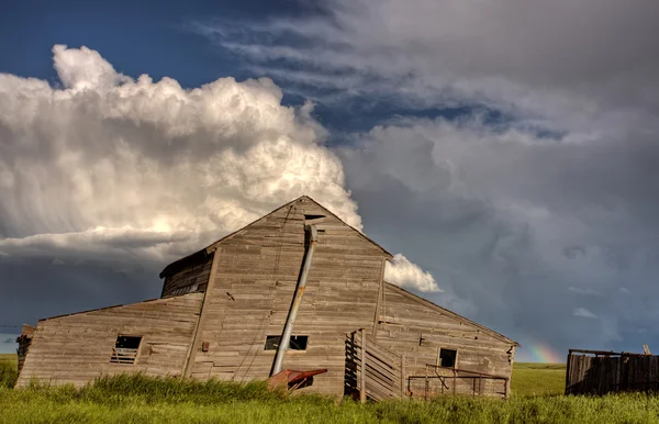 Заброшенные фермерские дома Саскачеван — стоковое фото