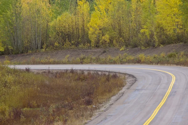 Northern Manitoba Yol Güz — Stok fotoğraf