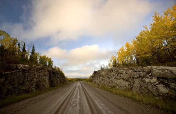 Northern Manitoba road in autumn — Stock Photo, Image