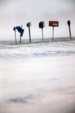 Kış saskatchewan'ın posta kutularına