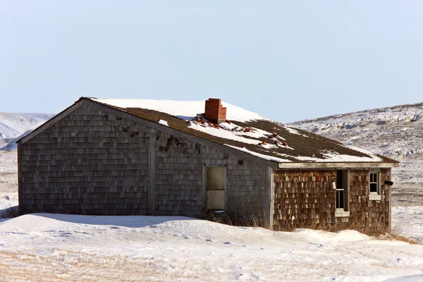 Antigua granja en invierno Saskatchewan — Foto de Stock