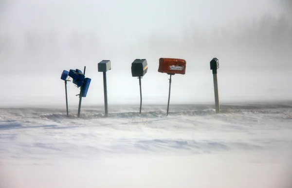 冬のサスカチュワンの郵便箱 — ストック写真