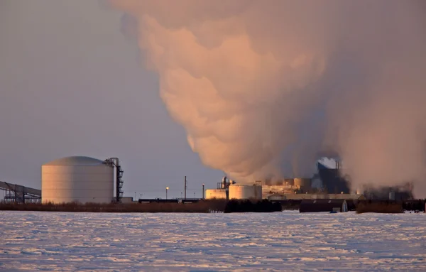 Ethanol Plant in Winter Saskatchewan Pollution — Stock Photo, Image