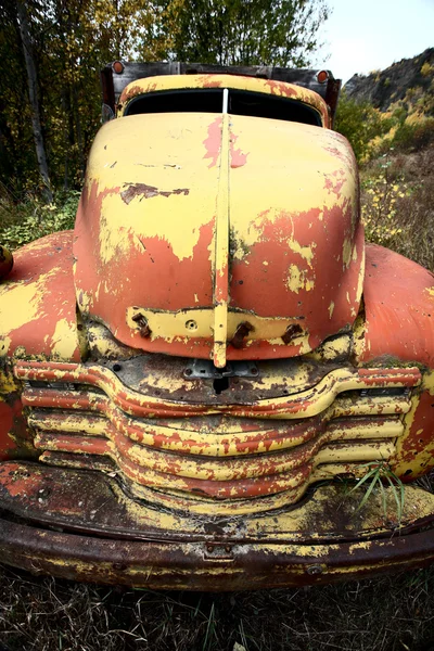 Afgedankte Vrachtwagen Bij Telegraaf Creek Noordelijk Brits Columbia — Stockfoto