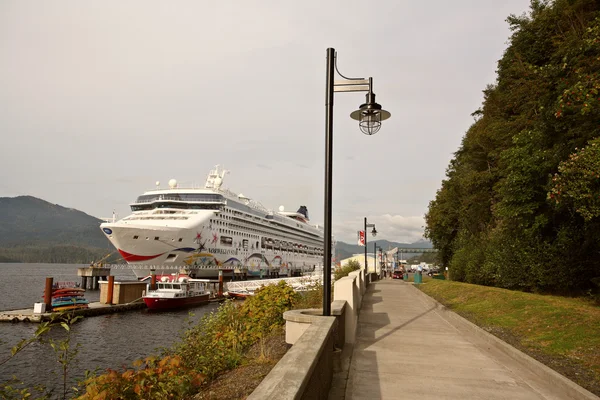 Cruise Liner Dock Prince Rupert — Stock Photo, Image