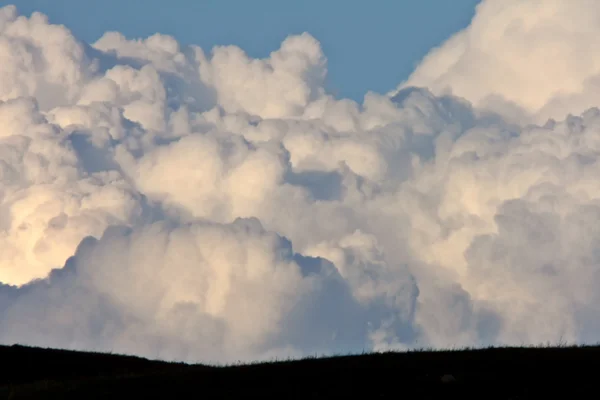 Nuvens de tempestade sobre Saskatchewan — Fotografia de Stock