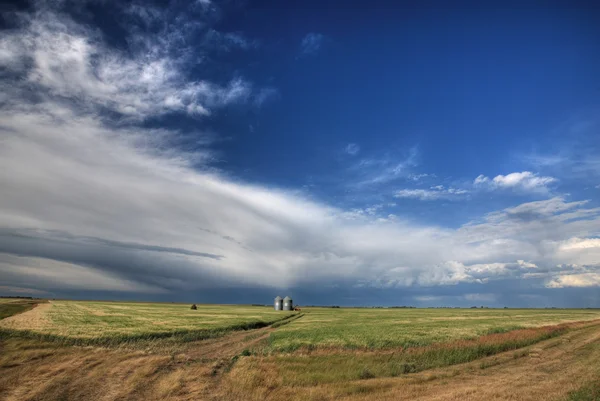 Nubes de tormenta sobre Saskatchewan — Foto de Stock