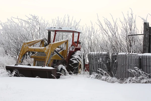 Máquinas agrícolas no inverno — Fotografia de Stock