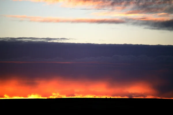 Nascer do sol colorido em Saskatchewan cênica — Fotografia de Stock