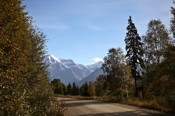 Mount Robson in het prachtige British Columbia — Stockfoto