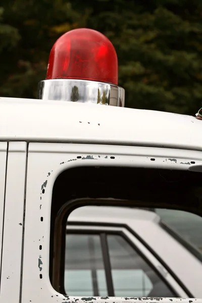 サミット湖ブリティッシュ コロンビア州で旧式な警察車 — ストック写真