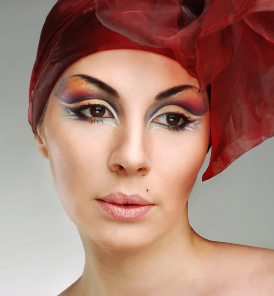 Piękna Kobieta Makijażem Artystycznym — Zdjęcie stockowe