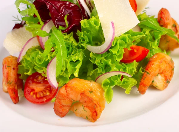 Frischer Salat Mit Gemüse — Stockfoto