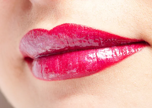 Sorriso lábios vermelhos close-up — Fotografia de Stock