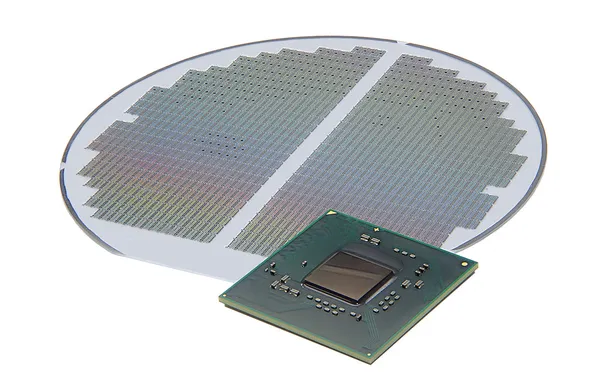 CPU deitado em wafer de silício — Fotografia de Stock