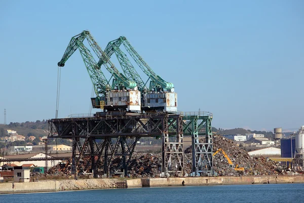 Two Cranes Huge Scrapyard Big Piles Metal Waste — Stock Photo, Image
