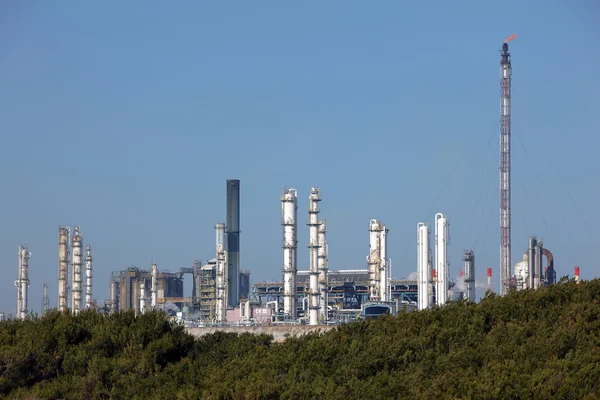 Oil refinery plant — Stock Photo, Image