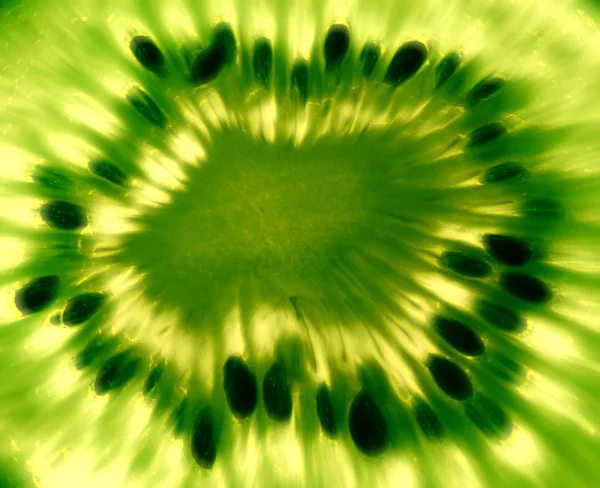 Zbliżenie Plasterek Kiwi Wyświetlono Nasiona Podświetlenie Obrazek Stockowy