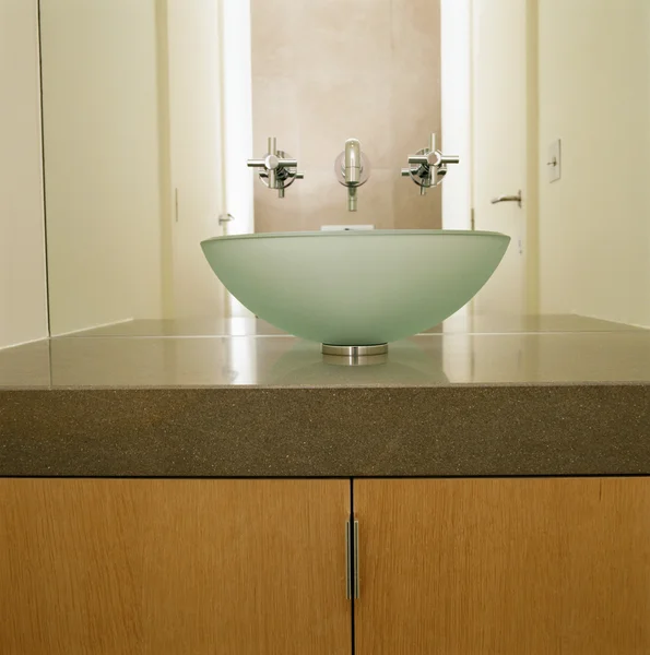 Elegant Faucet Sink — Stock Photo, Image