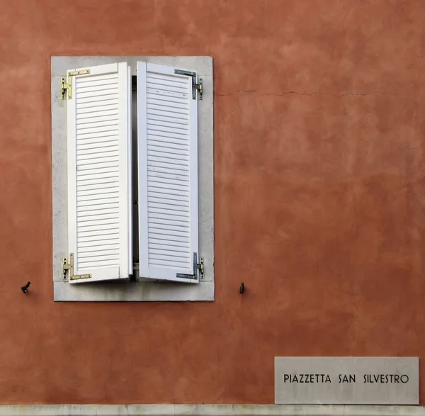 Italian window — Stock Photo, Image