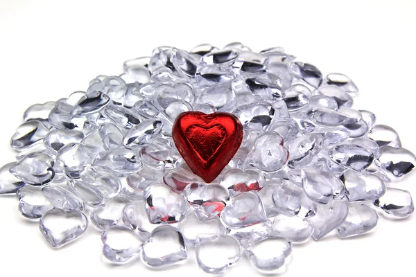 Kristal Kalp Merkezi Olarak Büyük Kırmızı Kalp Şeker Ile Atış — Stok fotoğraf