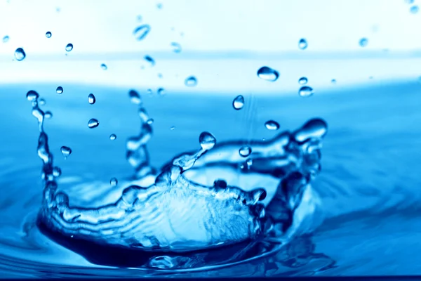 Μπλε Νερό Splash Μακροεντολή Από Κοντά — Φωτογραφία Αρχείου