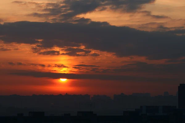 Міський Захід Сонця Вранці Відкритому Фоні — стокове фото