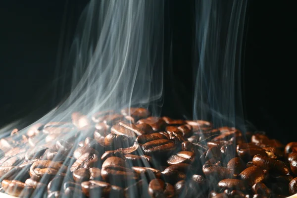 Makro Kaffeebohnen Aroma Rauch — Stockfoto