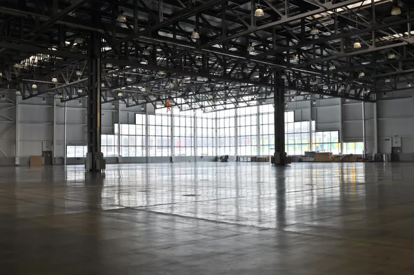 Empty Huge Workshop — Stock Photo, Image