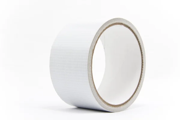 白い背景に明るい灰色のダクトテープ — ストック写真