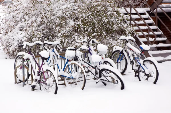 kar fırtınası sonra Bisikletleri.