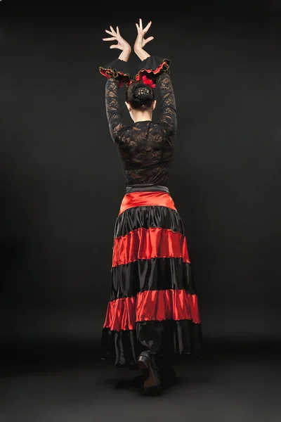 Giovane Ballerina Flamenco Spagnola Piena Azione Sfondo Nero — Foto Stock