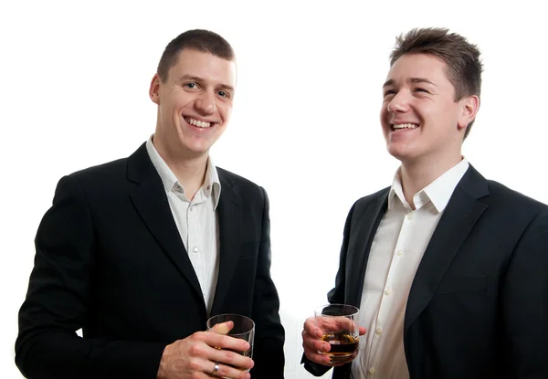 Młodzi biznesmeni whisky — Zdjęcie stockowe