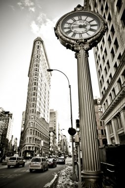The wide-angle view of Flatiron building in New York