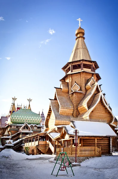Zdobené věže v Kremlu v izmailovo — Stock fotografie