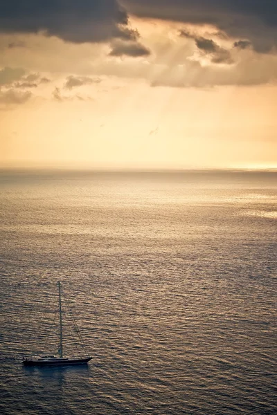 Sailboat at sunset — Stock Photo, Image