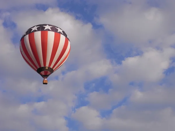 Heißluftballon — Stok fotoğraf