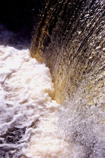 Flusso d'acqua stagno — Foto Stock