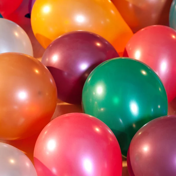 Πολύχρωμα μπαλόνια σε ένα πάρτι — Φωτογραφία Αρχείου