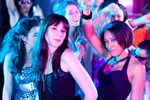 Δράση χορός σε ένα disco club — Φωτογραφία Αρχείου