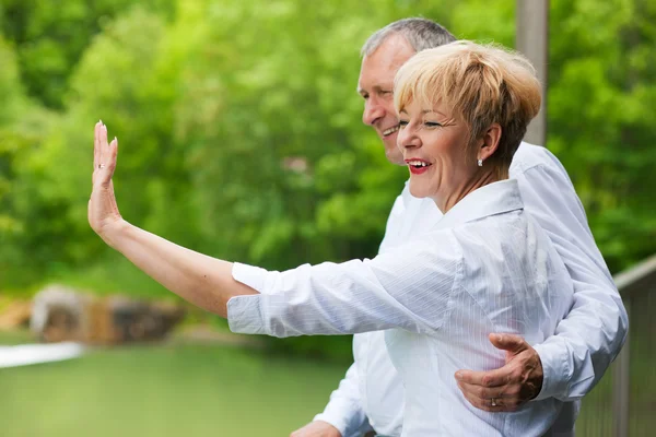Mogna eller äldre par djupt — Stockfoto