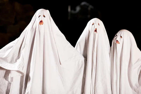Três fantasmas muito assustadores. — Fotografia de Stock