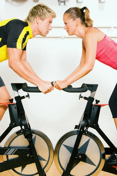 Very competitive couple — Stock Photo, Image