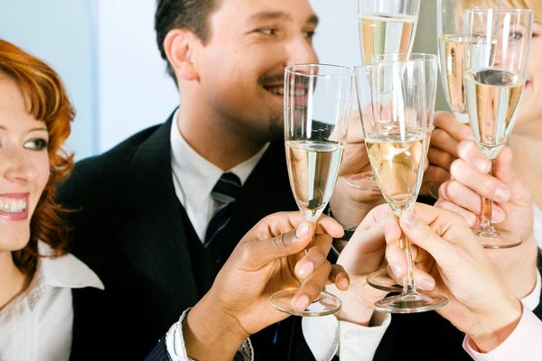 Businesspeople celebrating — Stock Photo, Image